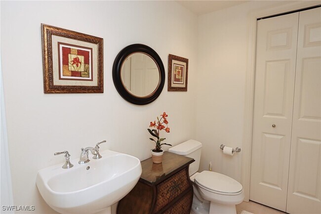 Building Photo - 23540 Via Veneto