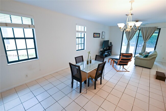 Building Photo - 3963 Orange Tree Ln