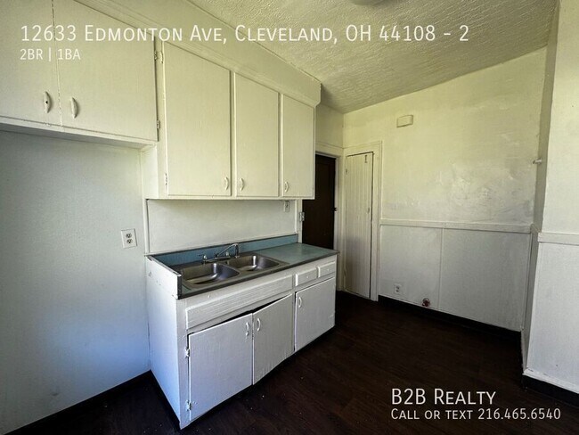 Building Photo - 12633 Edmonton Ave