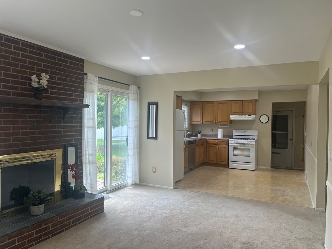 Building Photo - 87 Carter Dr