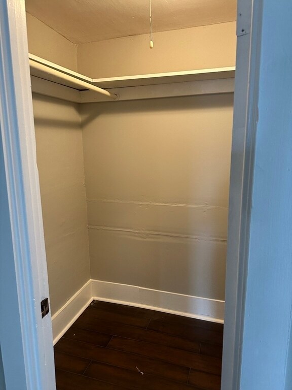 Building Photo - 51 Walnut St