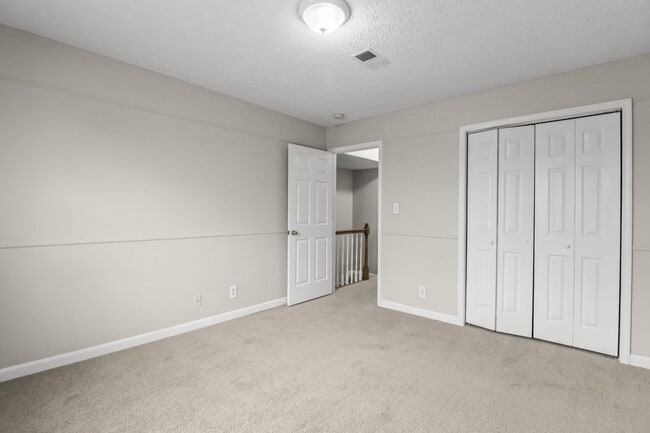 Building Photo - 3437 Kingfisher Dr