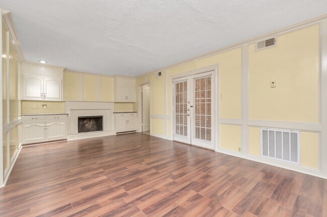 Building Photo - 4702 Cashel Cir