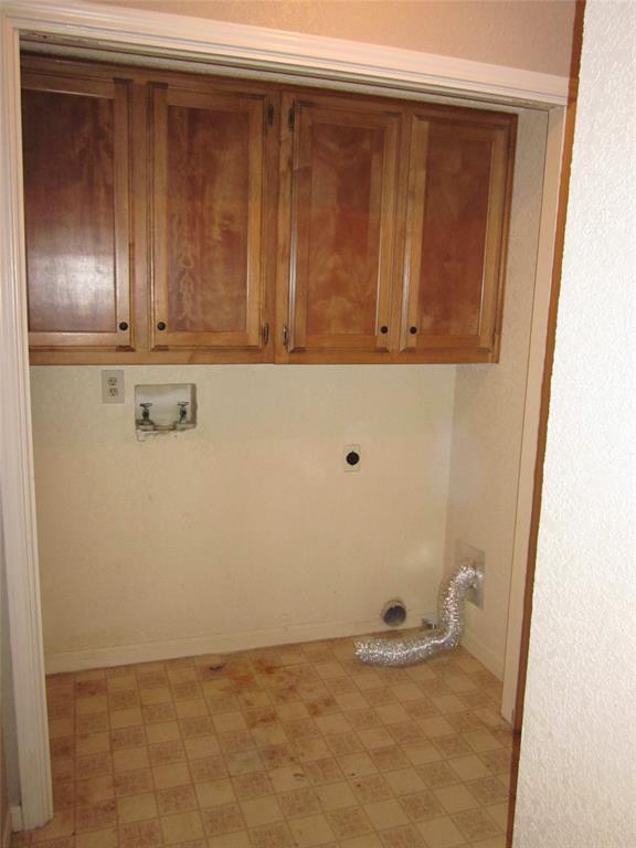 Building Photo - 102 Verna Spur