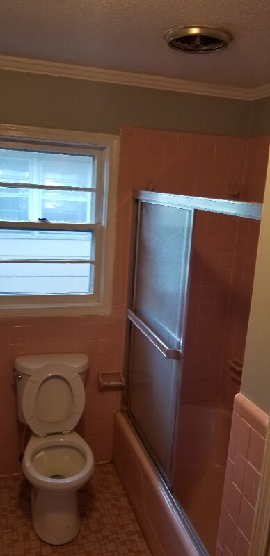 Building Photo - 705 E Washington Ave