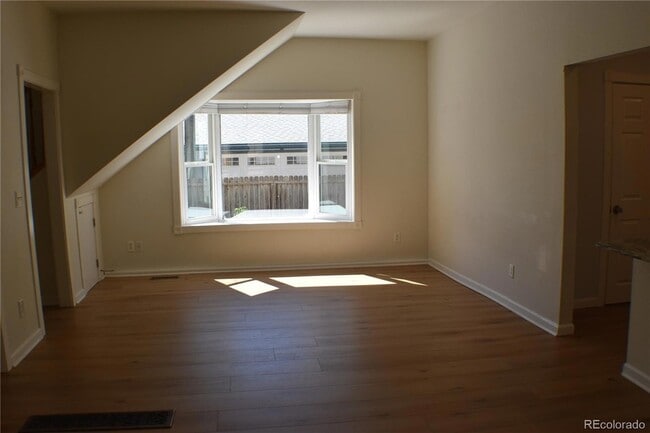 Building Photo - 212 N 23rd St