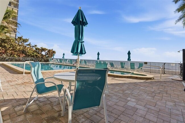 Building Photo - 15462 Gulf Blvd