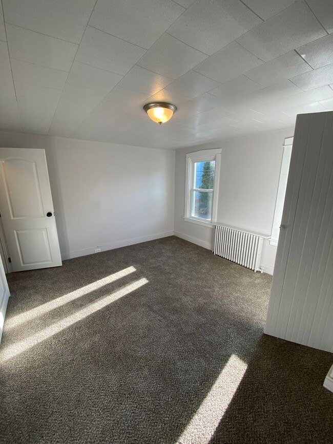 Building Photo - Charming 3 BR /2 BA Home in Lancaster City