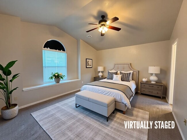 Building Photo - 2501 Windmill Dr