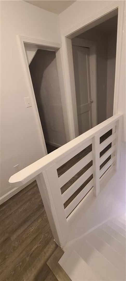 Building Photo - Newly remodeled 3 Bed 2 Bath