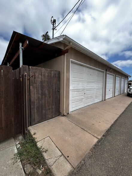 Building Photo - 3287-89 Luna Ave