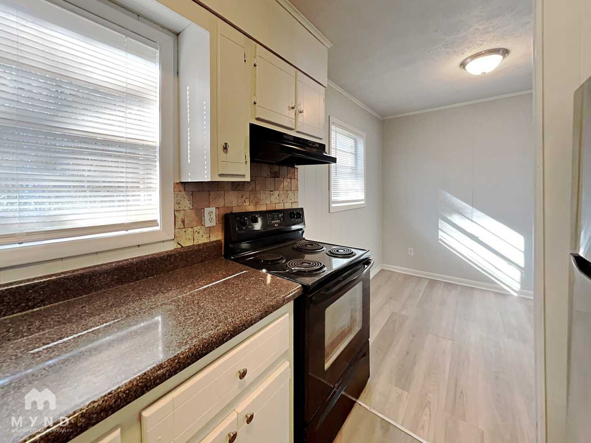 Building Photo - 10204 Allen Dr SW