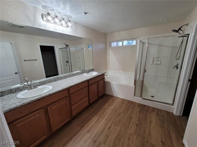 Building Photo - 6221 Joaquin Hills Ct