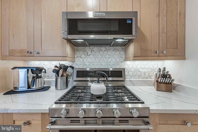 Building Photo - 11990 Market St