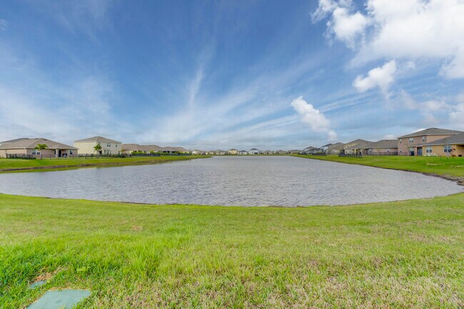 Building Photo - 10819 Pacini Wy