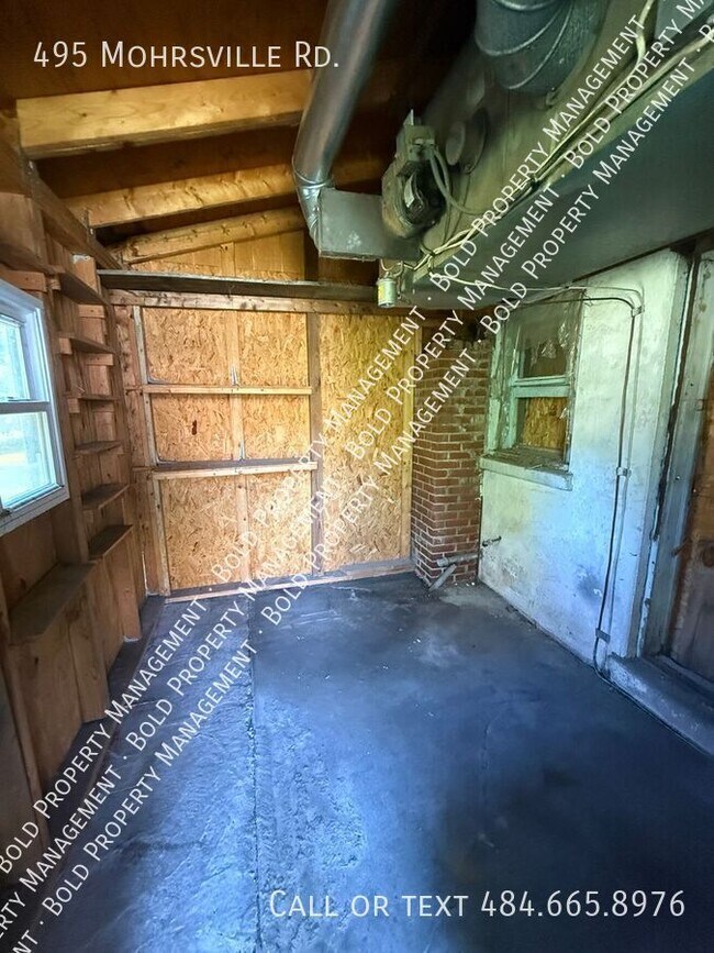Building Photo - 495 Mohrsville Rd