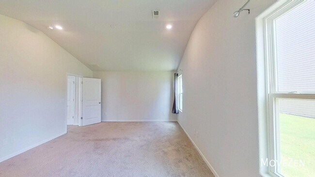 Building Photo - 4612 Hazelburn Dr
