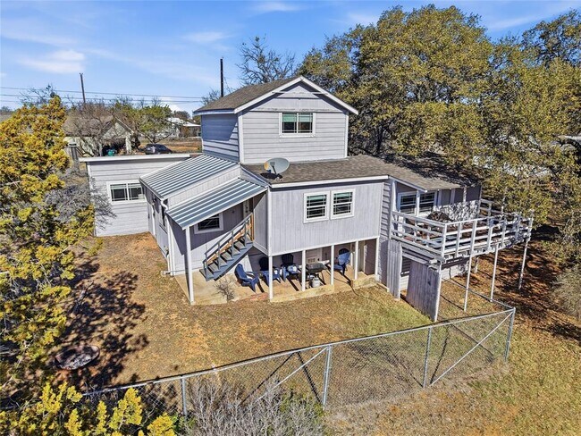 Building Photo - 2505 Belaire W Ln
