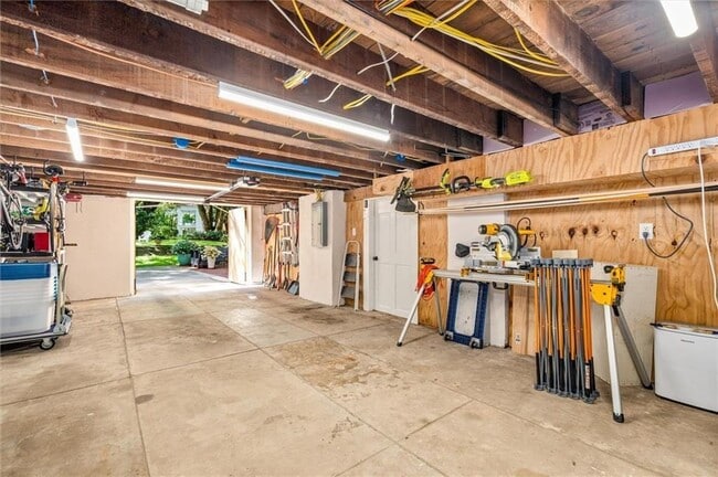 Building Photo - 1119 Palmetto St