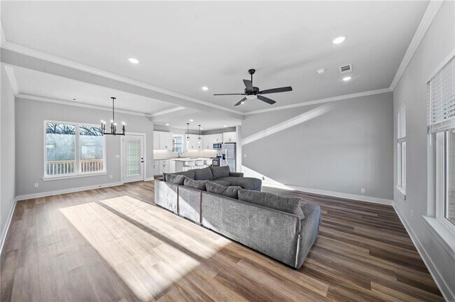 Building Photo - 3 Ceres Cir