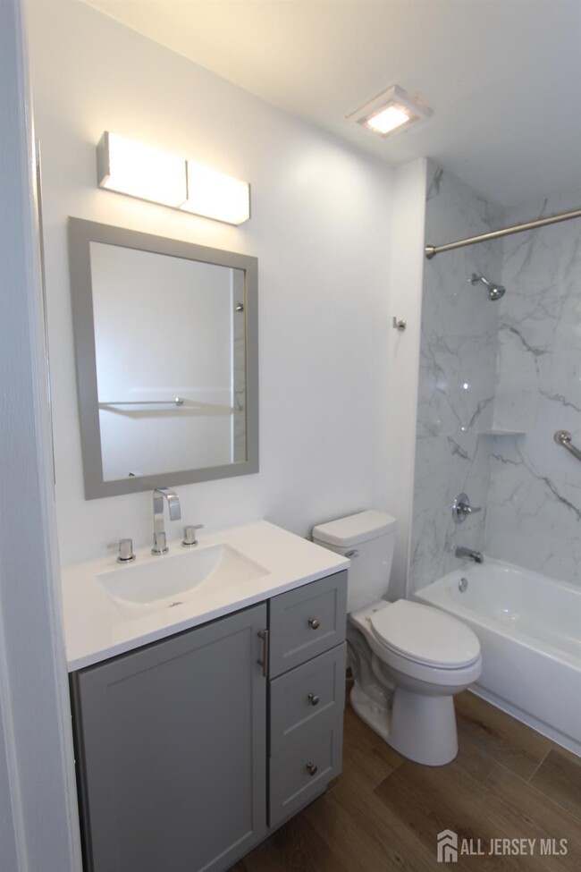 Building Photo - 7714 Tamarron Dr