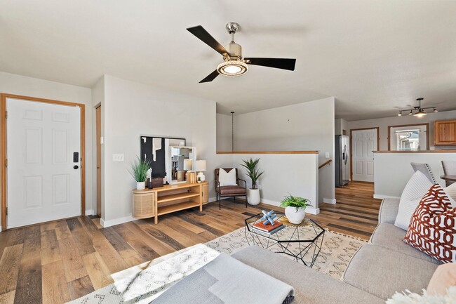 Building Photo - Charming 4-Bedroom Ranch with Low-Maintena...