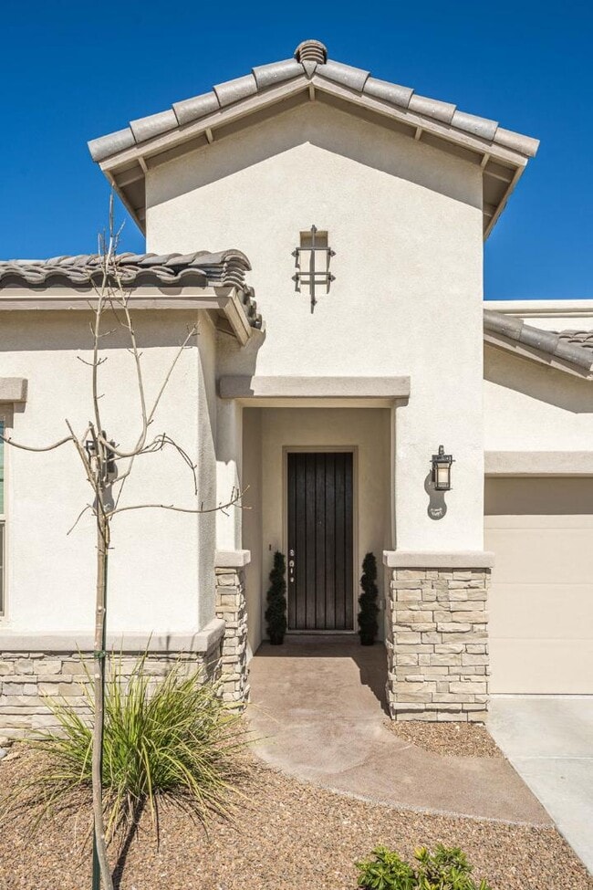 Building Photo - 3865 Jericho St