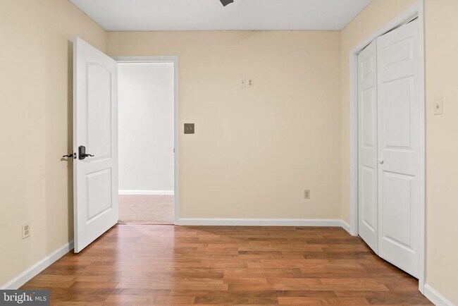 Building Photo - 26 Wessex Ct