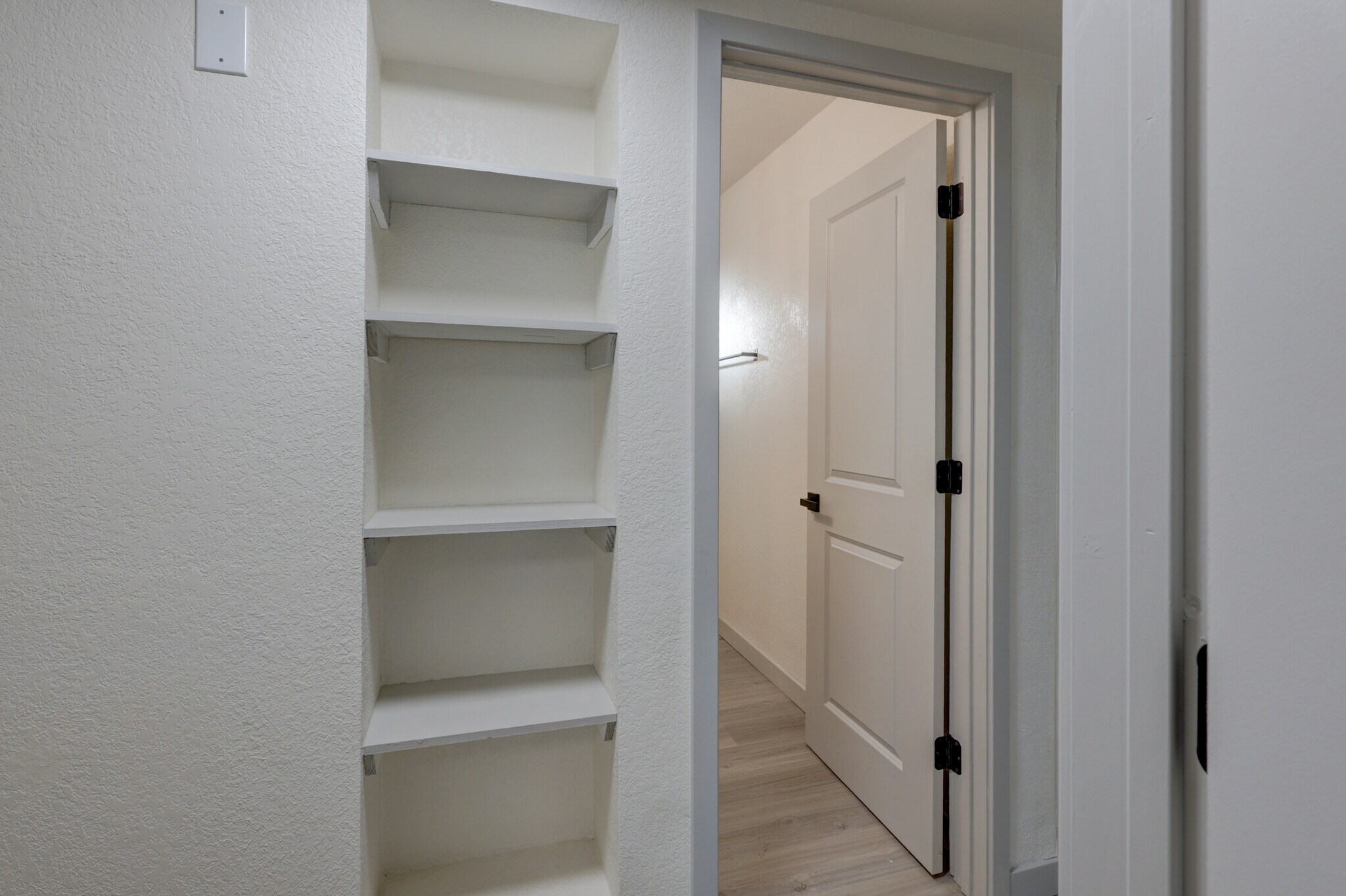 Building Photo - 1149 Victor St