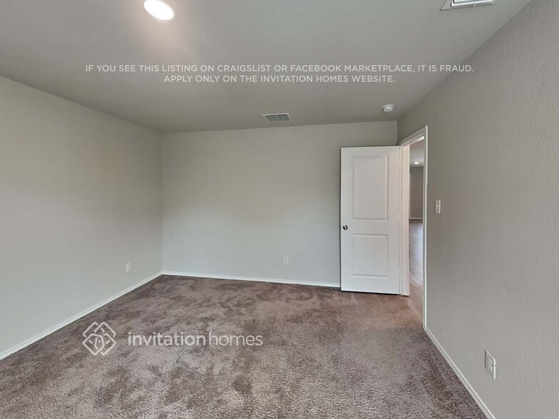 Building Photo - 5725 Verracio Ct