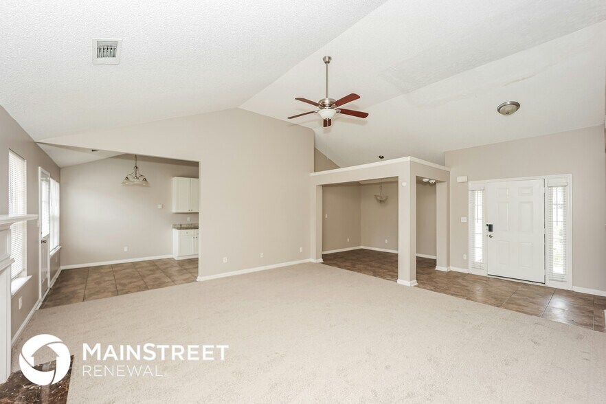 Building Photo - 425 Buffington Dr