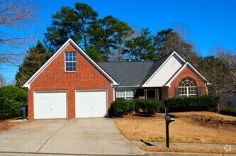 Building Photo - House 3 beds 2.5 baths