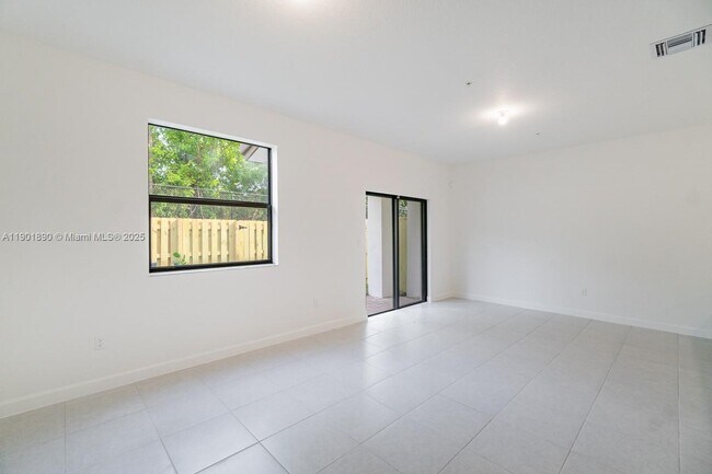 Building Photo - 207 SW 159th Ter