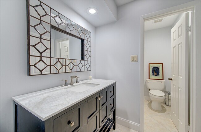Building Photo - 14214 Woodnook Dr