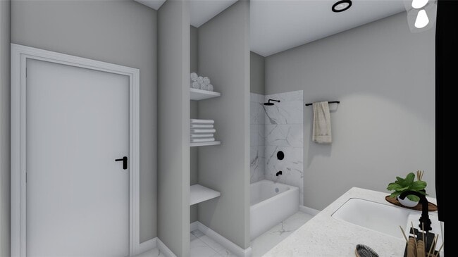 Building Photo - 2101 Reinke Rd