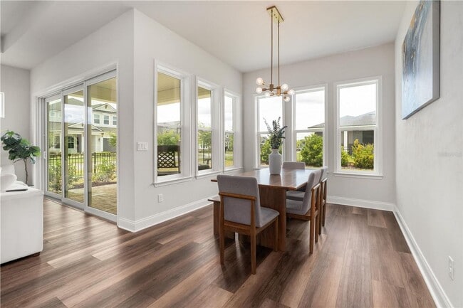 Building Photo - Gorgeous 3/2 in Oakmont!!!