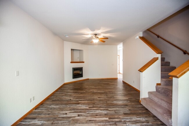 Building Photo - 3D Tour Available - Quick Access to Fort Riley + Community Pool + Washer & Dryer + Lawn Care incl...