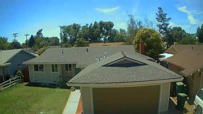 Building Photo - 5509 Kermit Ln
