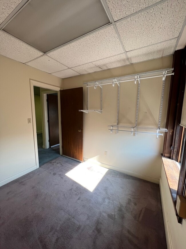 Building Photo - McShane Block