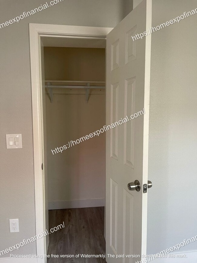 Building Photo - Nice Front House In The City Of San Bernar...