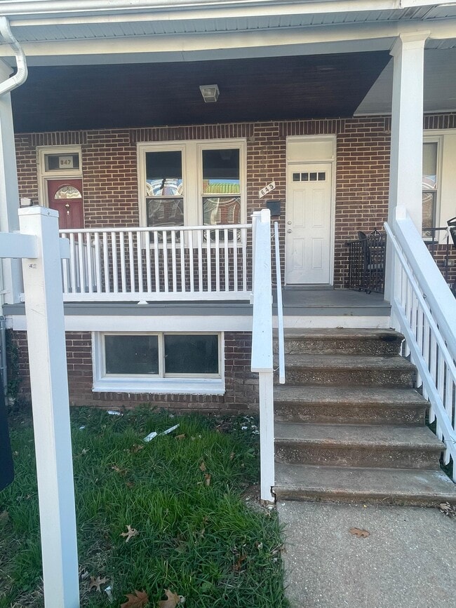 Primary Photo - 645 Dumbarton Ave