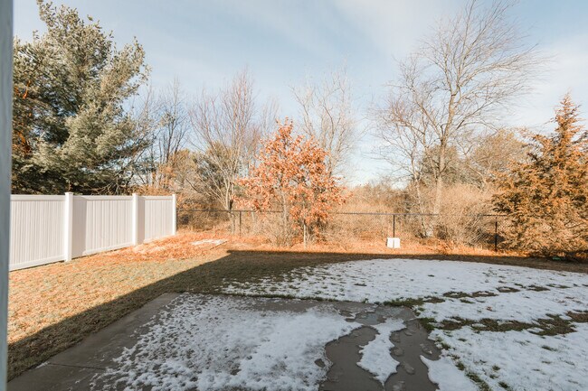 Building Photo - 3062 Barrington Pl