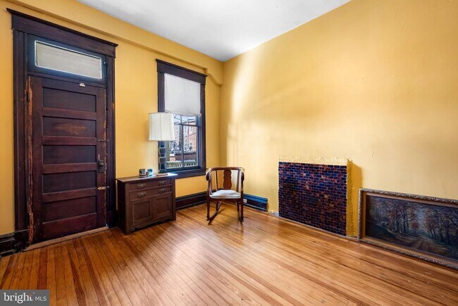 Building Photo - 3314 Auchentoroly Terrace