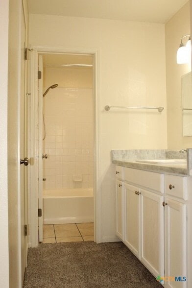 Building Photo - 2713 Fieldstone Dr