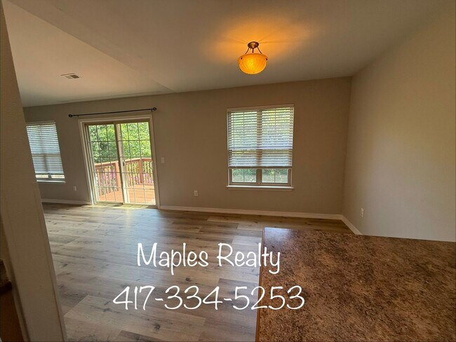Building Photo - 141 Scotch Pine Ct