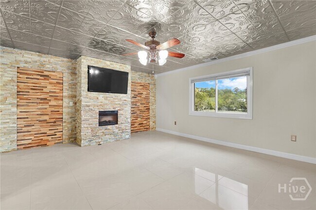 Building Photo - 12502 Apache Ave