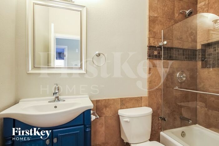 Building Photo - 2712 N 126th Dr