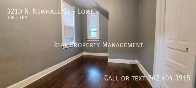 Building Photo - 3210 N Newhall St