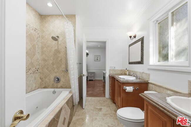 Building Photo - 4305 Coquette Pl