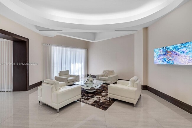 Building Photo - 16485 Collins Ave